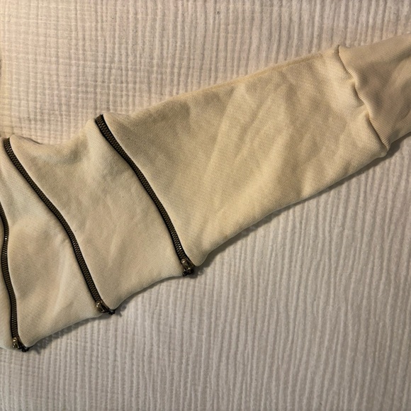 Gucci Off-White Sweatshirt;Russ Meyer’s Faster Pussycat! Kill! Kill! - Picture 5 of 8